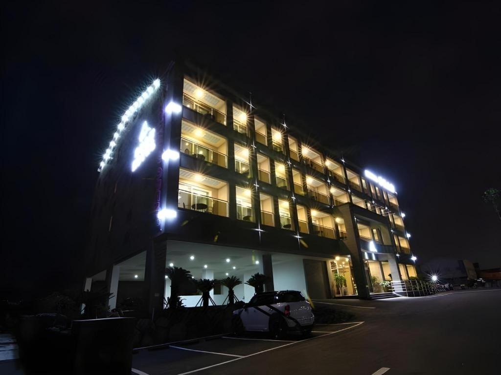 Sea View Hotel Jeju Bagian luar foto