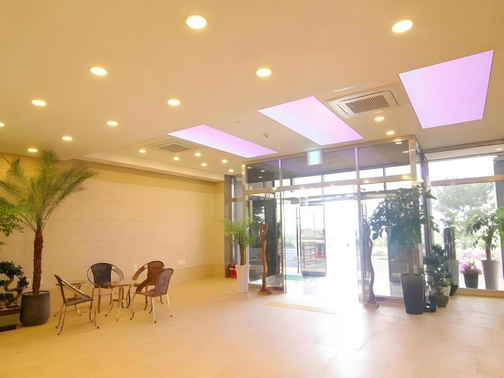 Sea View Hotel Jeju Bagian luar foto
