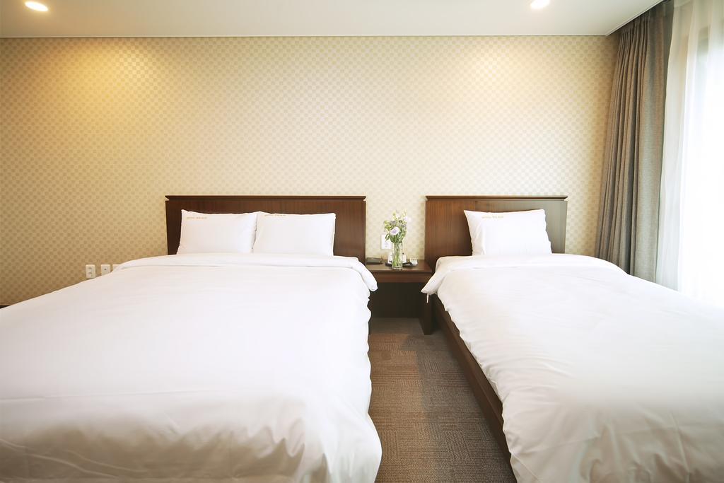 Sea View Hotel Jeju Ruang foto