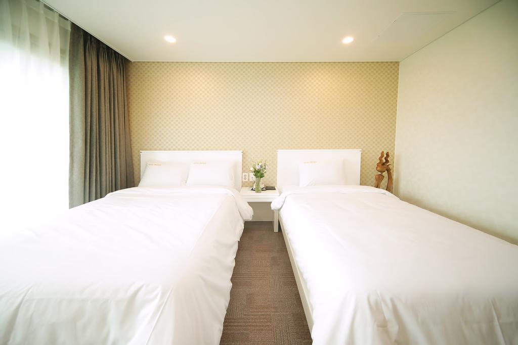 Sea View Hotel Jeju Ruang foto